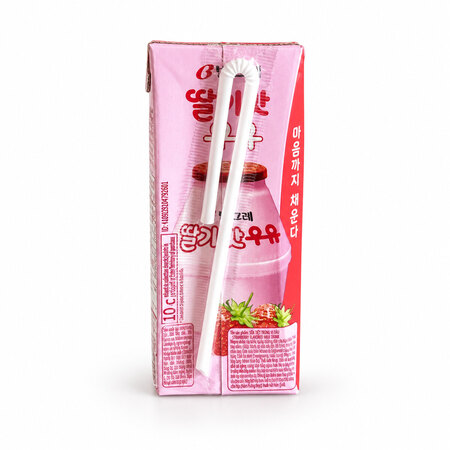 Binggrae Strawberry Flavoured Milk 200ml — buy online in Sri Lanka